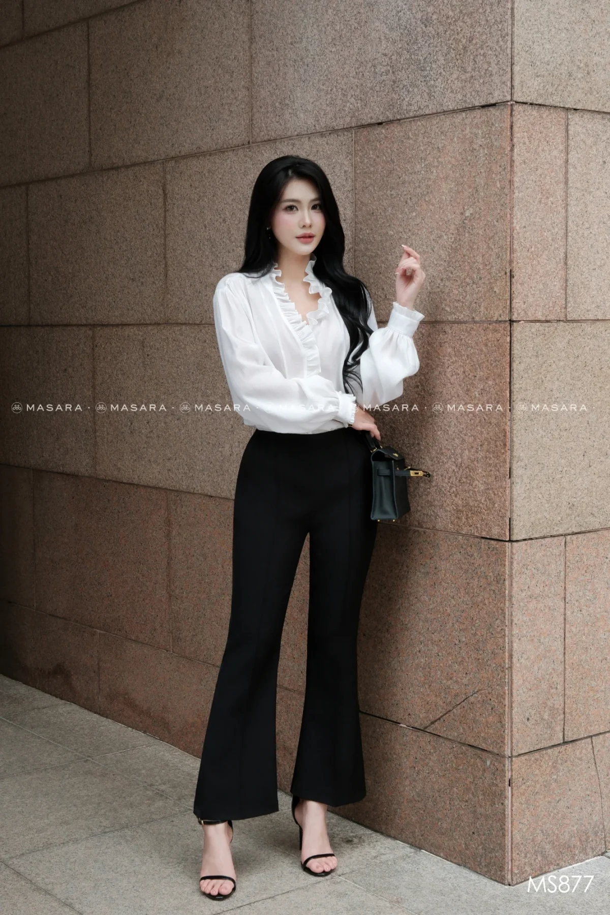 MS877 ảnh 1