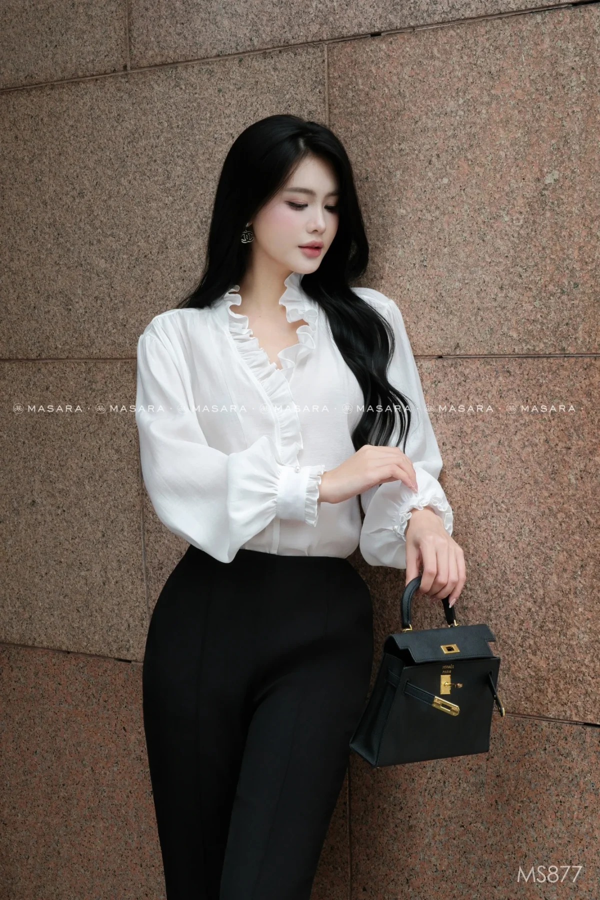 MS877 ảnh 2